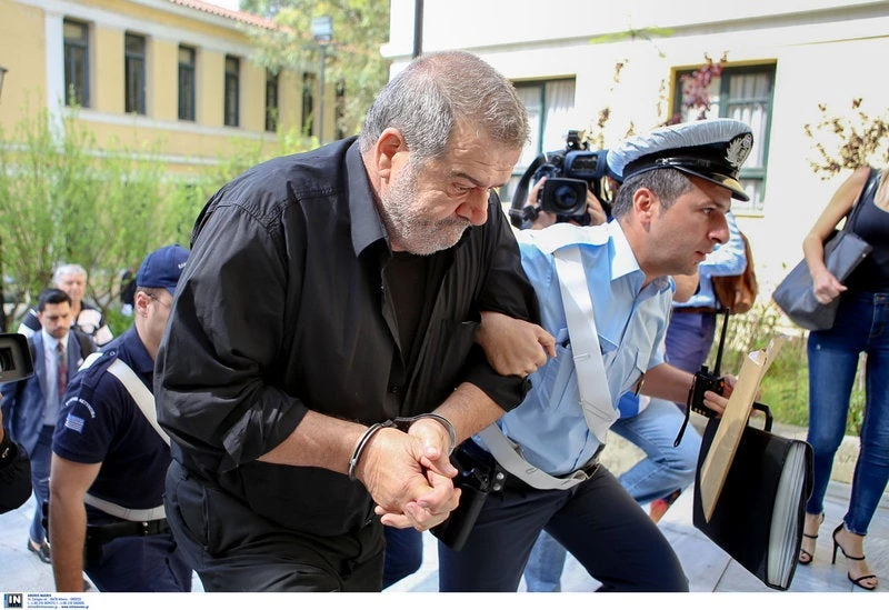 Ποινική δίωξη στον οδηγό της νταλίκας που σκόρπισε το θάνατο στον Κηφισό – Ολες οι κατηγορίες